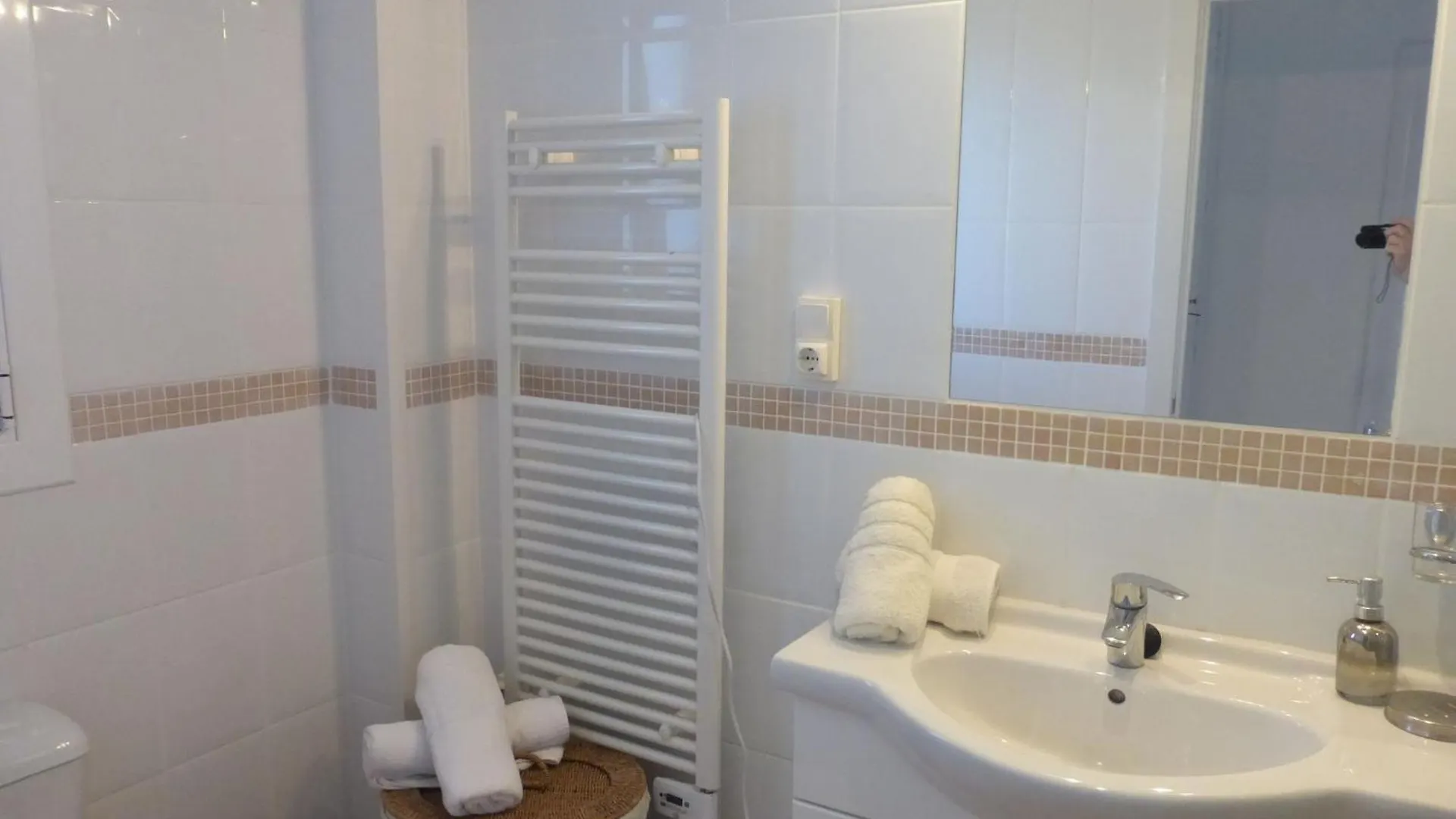 Nice 2 Bedroom Apartment Roquetas de Mar İspanya
